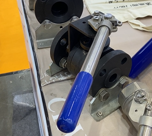 手柄自动复位球阀：一键操作，松手即归位。-玮控智能